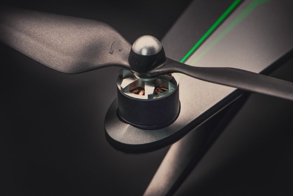 Радиоуправляемый квадрокоптер XIRO XPLORER 2.4G - XIRO-XPLORER